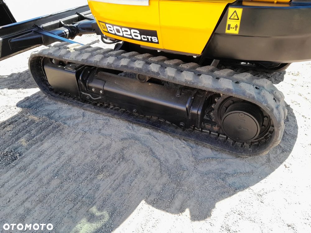 JCB 8026 2021R - 17