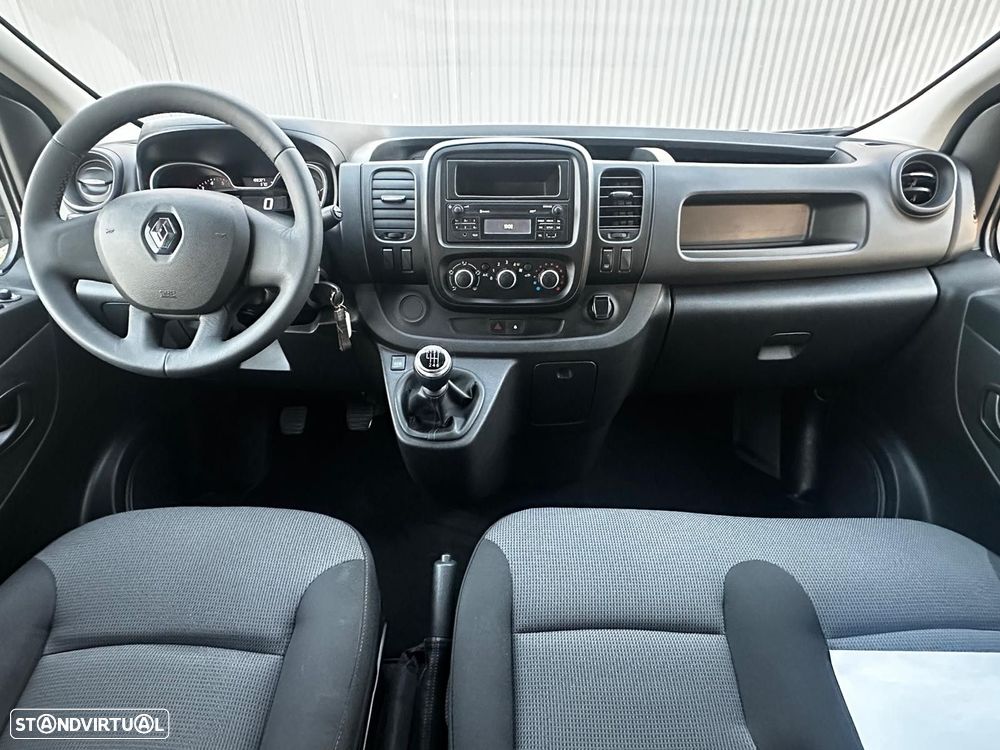 Renault Trafic 2.0 dCi L2H1 1.2T - 11