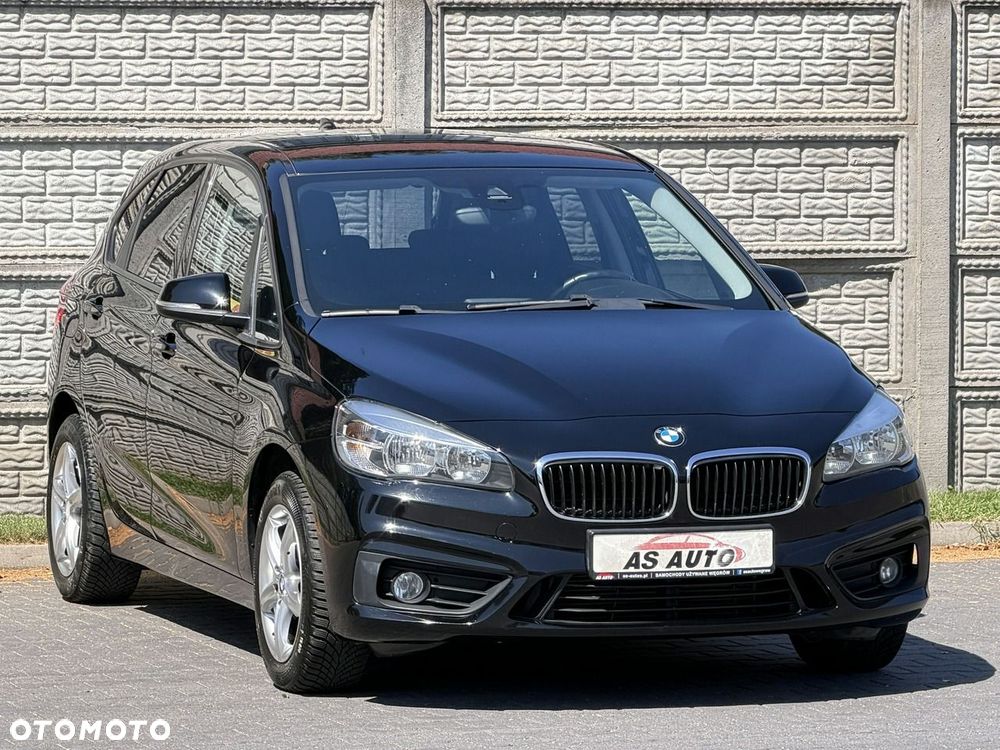 BMW Seria 2 218d - 2