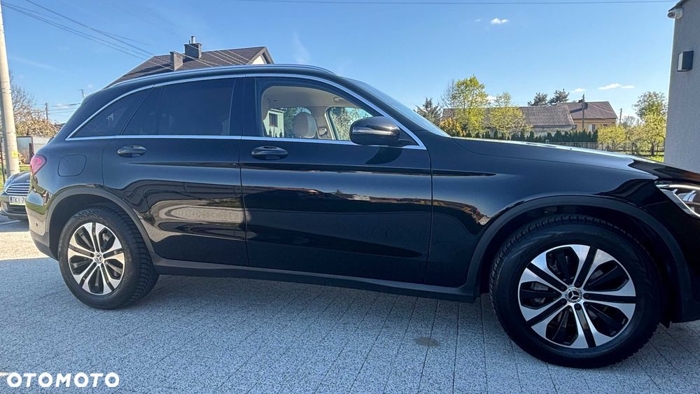 Mercedes-Benz GLC - 2