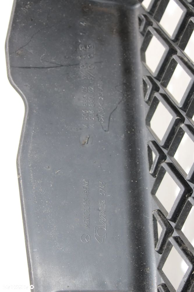 Mercedes Sprinter Grill Atrapa - 13