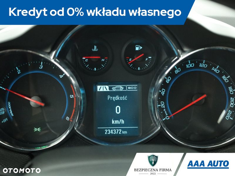 Chevrolet Cruze - 13