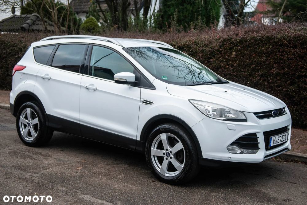 Ford Kuga 2.0 TDCi 4x4 Titanium - 3