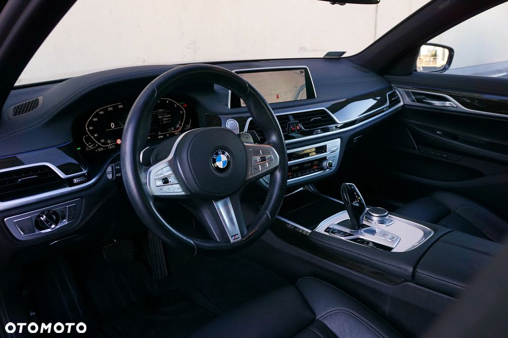 BMW Seria 7 730d xDrive - 13