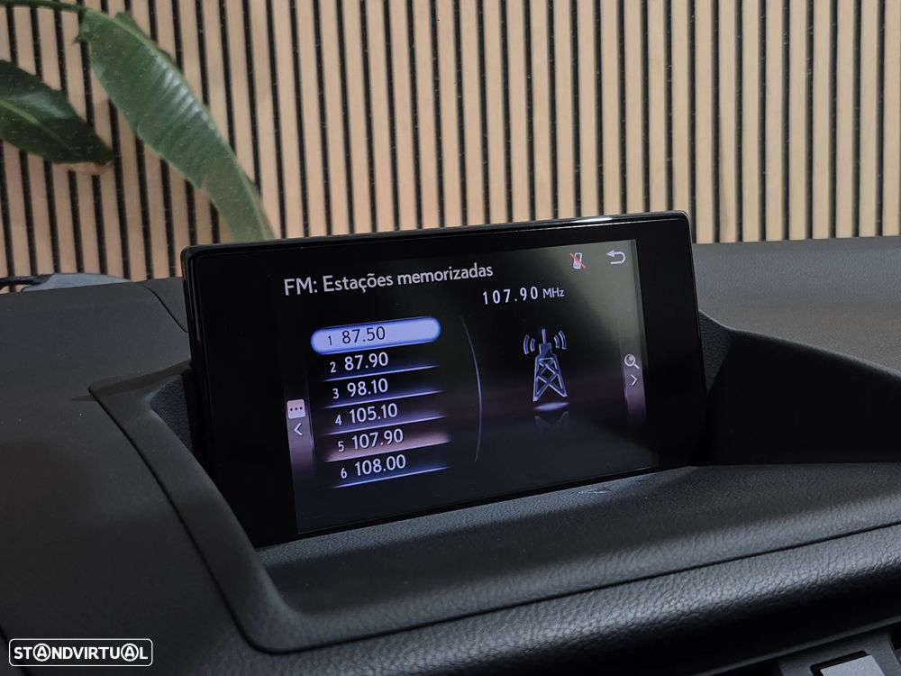 Lexus CT 200h F Sport+ - 21