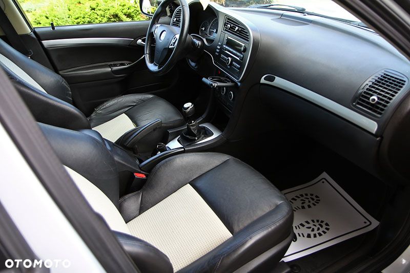 Saab 9-3 1.8t Scandic - 8