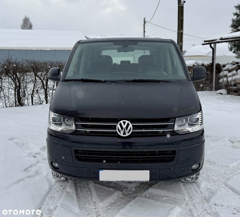 Volkswagen Multivan - 13