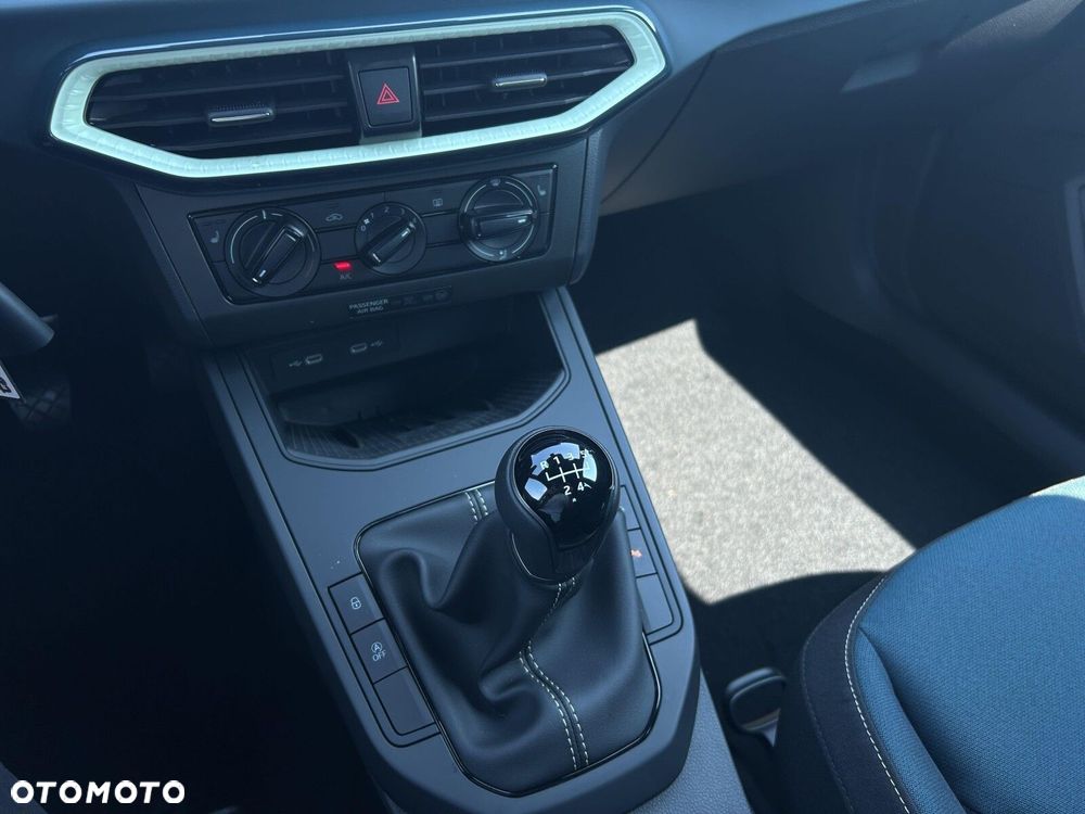 Seat Arona - 26