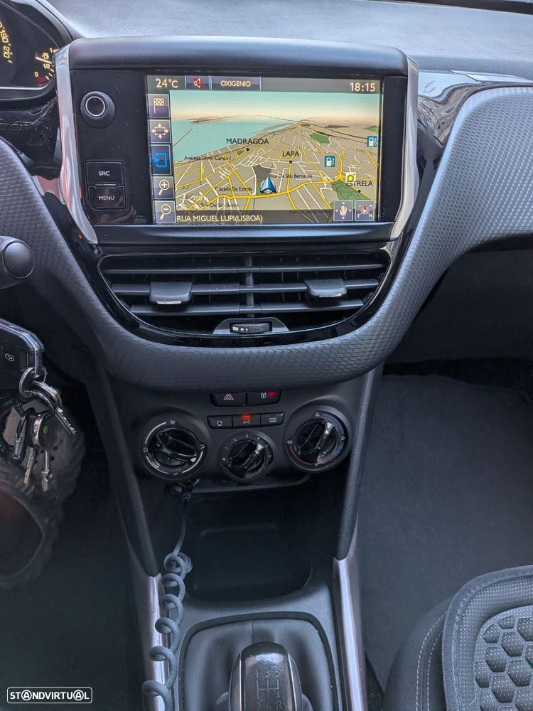 Peugeot 2008 - 7