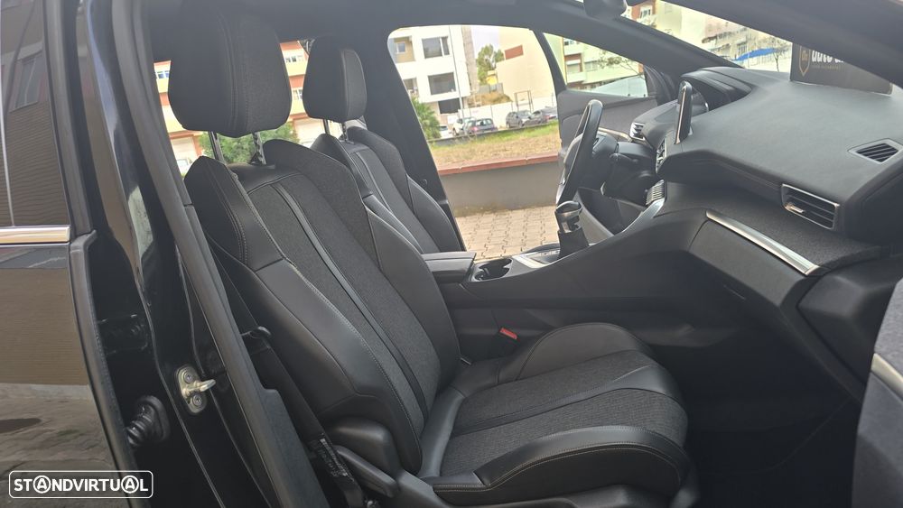 Peugeot 5008 1.5 BlueHDi GT Line - 21