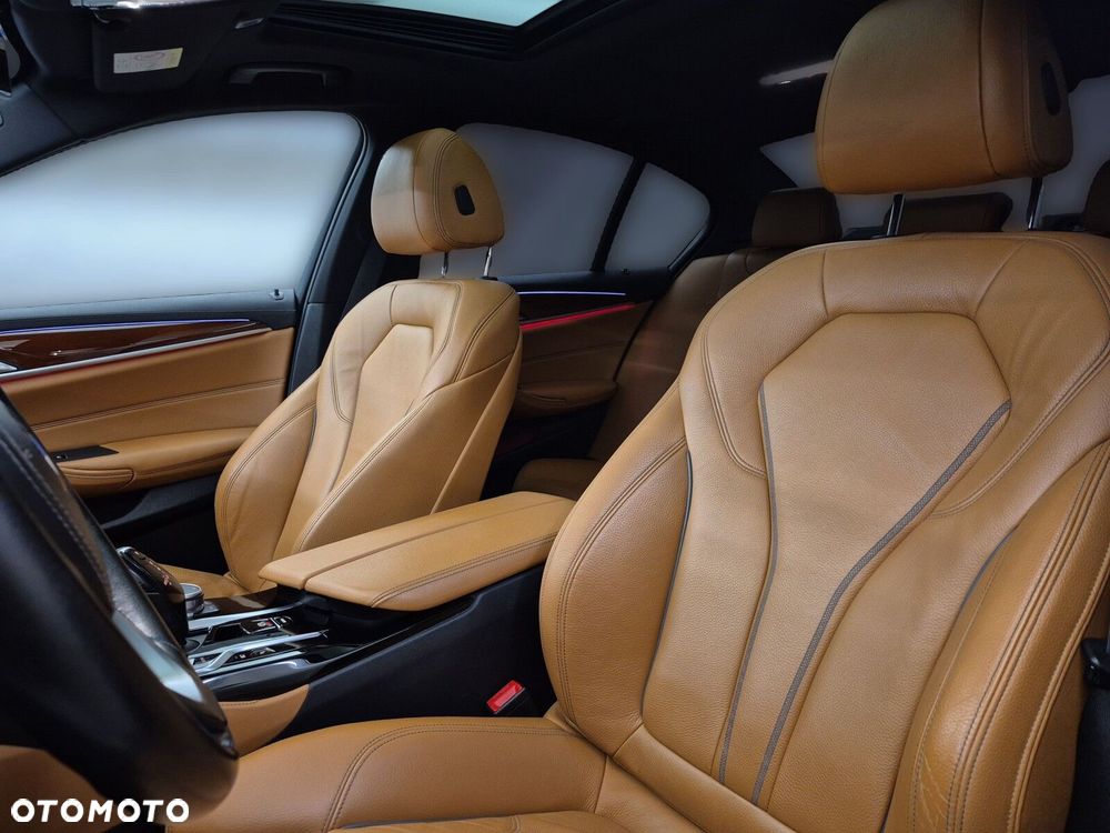 BMW Seria 5 - 13