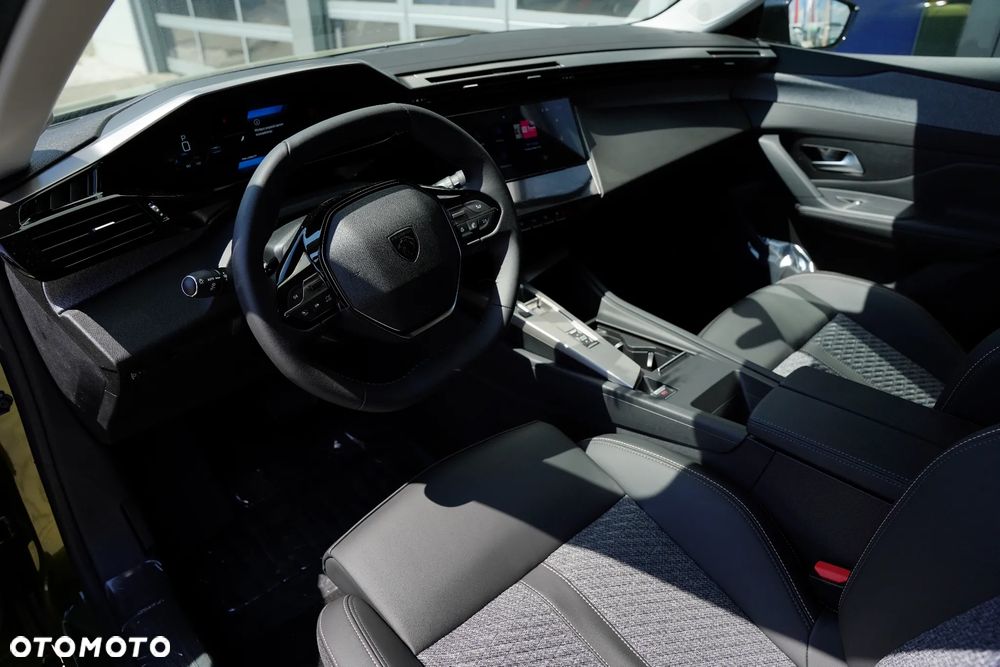 Peugeot 408 1.2 PureTech mHEV Business S&S e-DCS6 - 11
