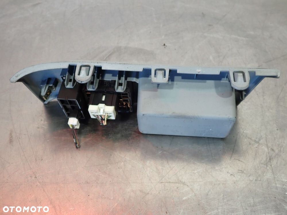 PANEL STEROWANIA LUSTEREK NISSAN MICRA K12 C+C - 3