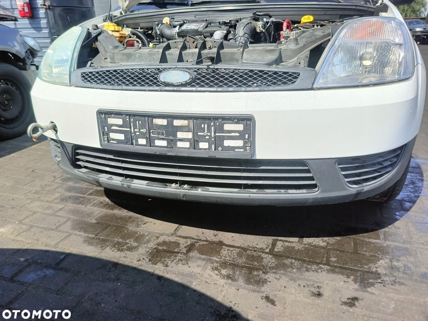 Fiesta MK6 MKVI 02-08 ZDERZAK PRZEDNI PRZÓD kod lakieru Diamond White - 1