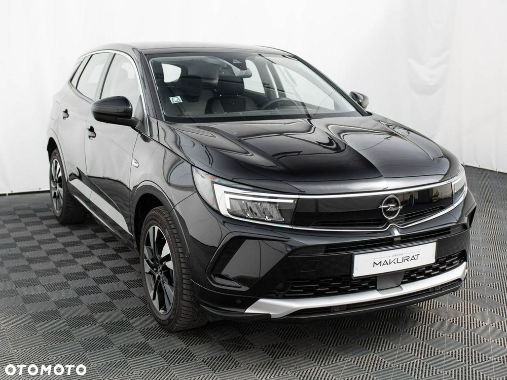 Opel Grandland 1.2 T Business Edition S&S - 4