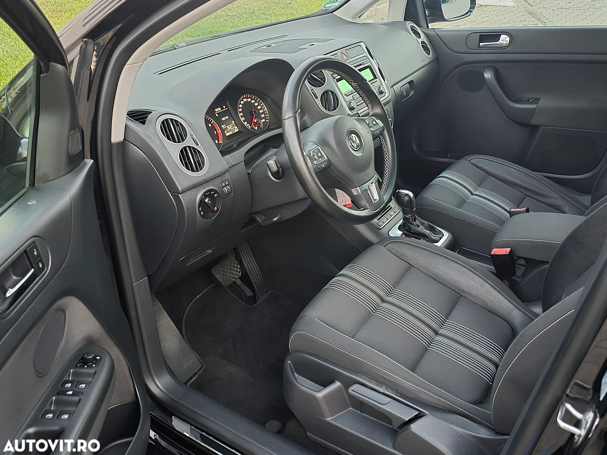 Volkswagen Golf Plus 1.4 TSI DSG MATCH - 28
