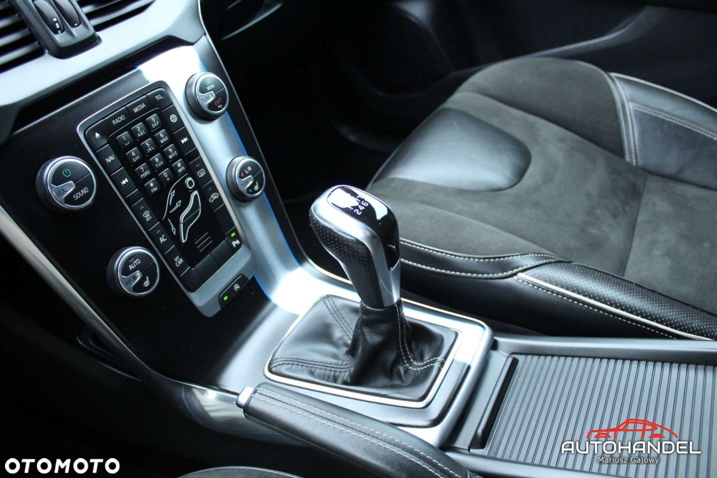 Volvo V40 - 16