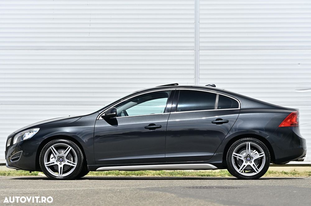 Volvo S60 D3 Geartronic R-Design - 10