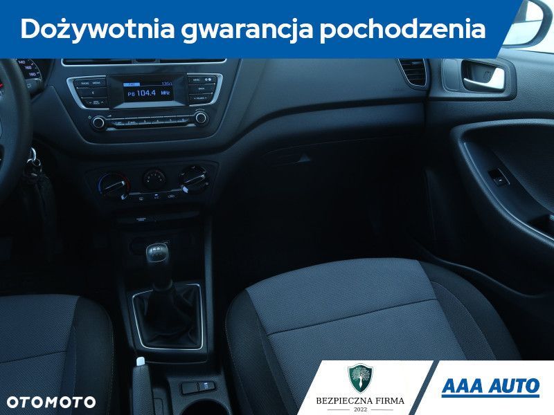 Hyundai i20 - 9