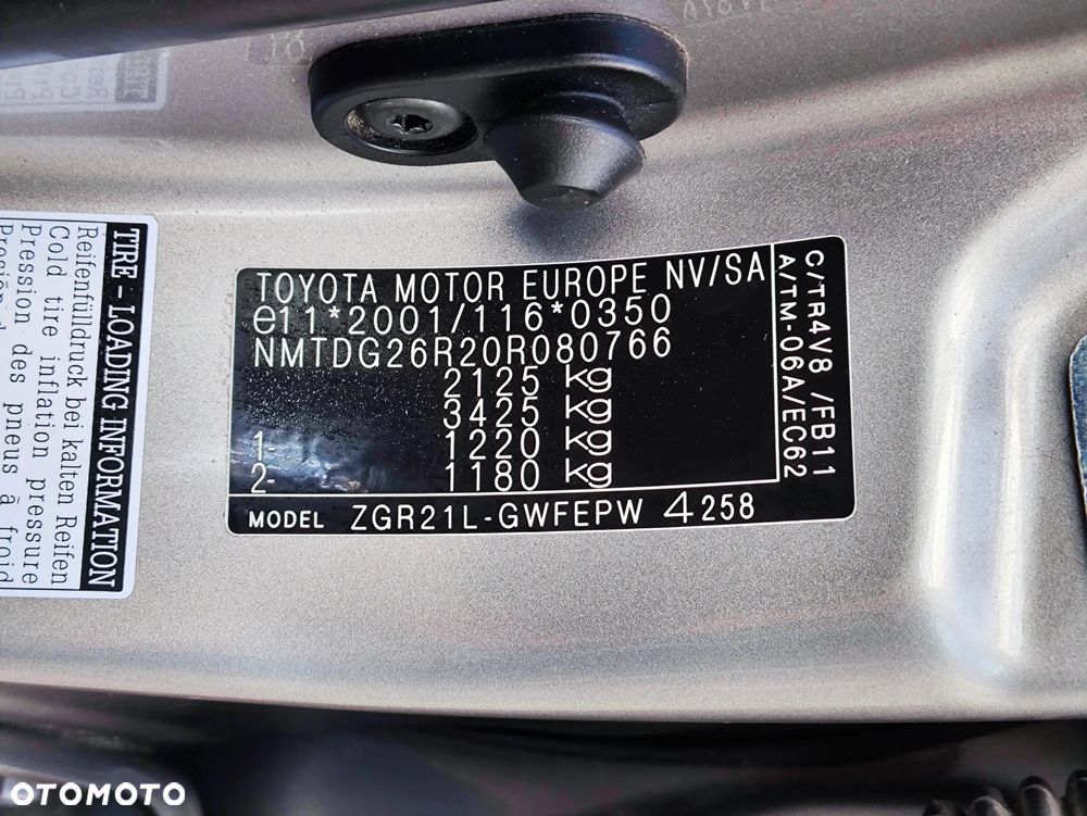 Toyota Verso 1.8 Premium EU5 - 31