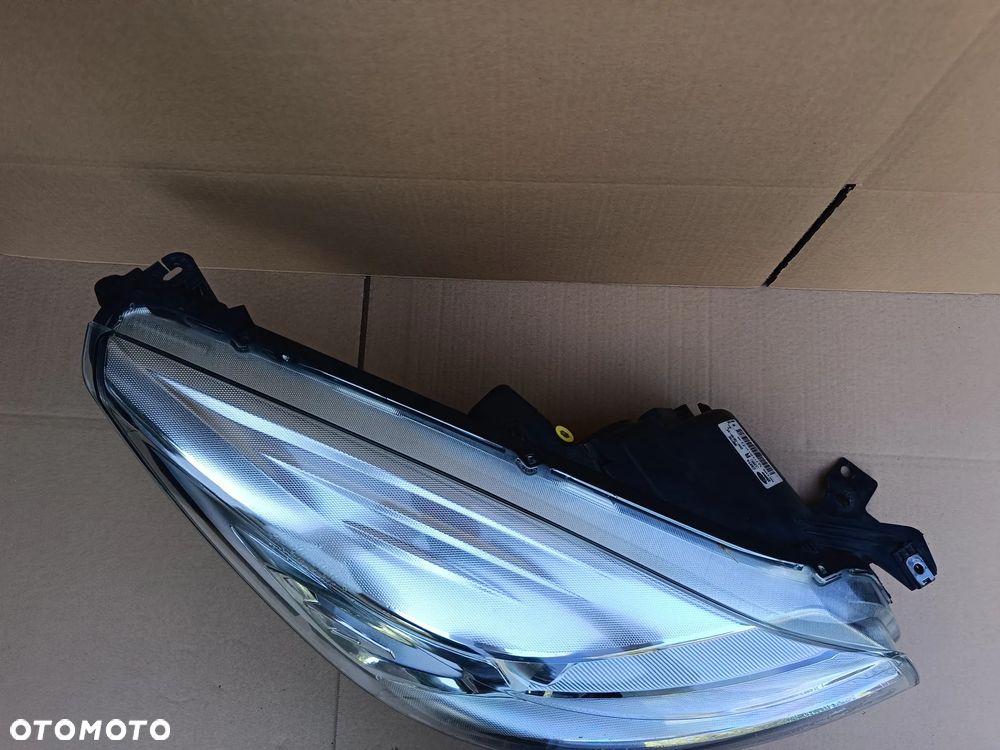 Bi-xenon przedni prawy Ford Kuga MK2 lampa prawa CV44-13D154-AH - 2