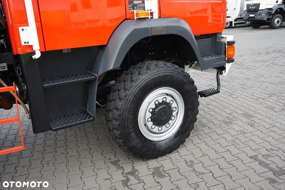 MAN / LE 220 / 4 X 4 / DOKA / STRAŻ POZARNA - 37