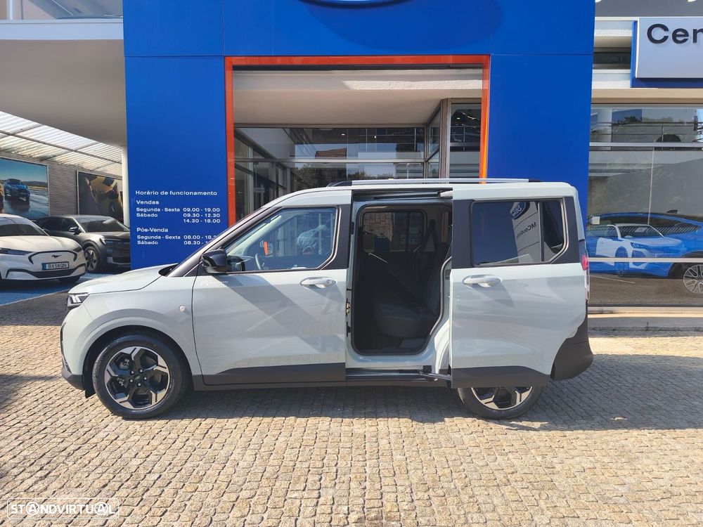Ford Tourneo Courier 54 kWh Titanium - 3