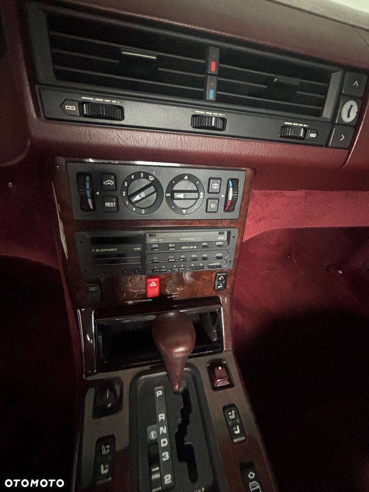 Mercedes-Benz SL - 13