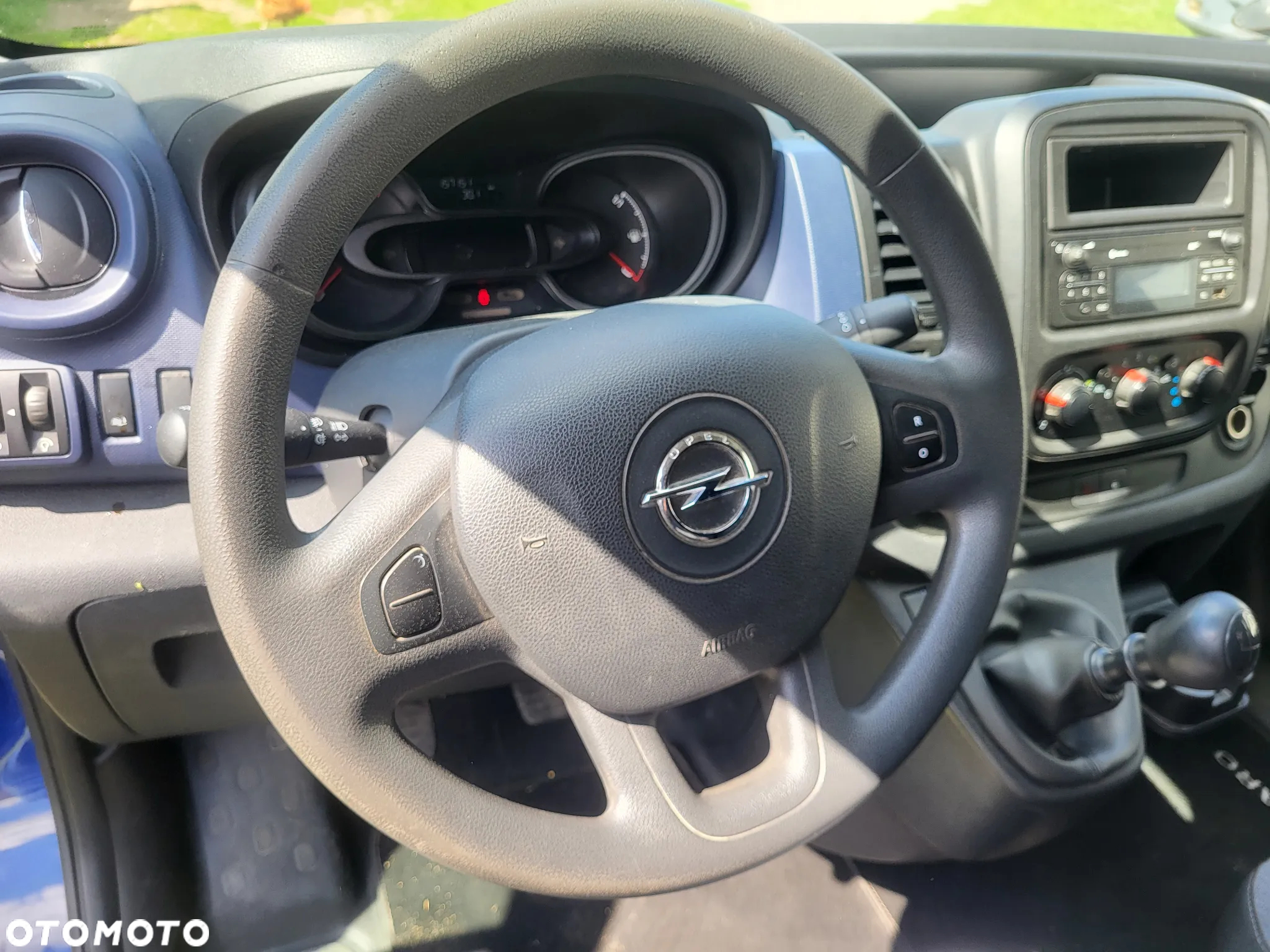 Nissan Nv300 - 21