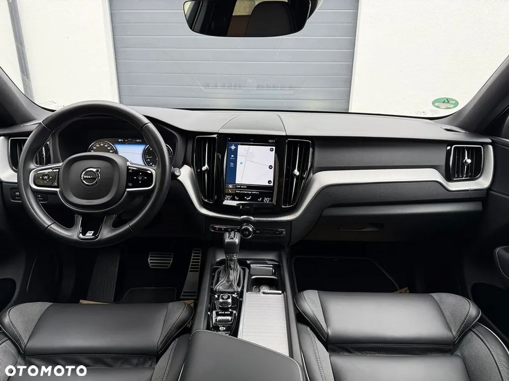 Volvo XC 60 D4 SCR R-Design - 22