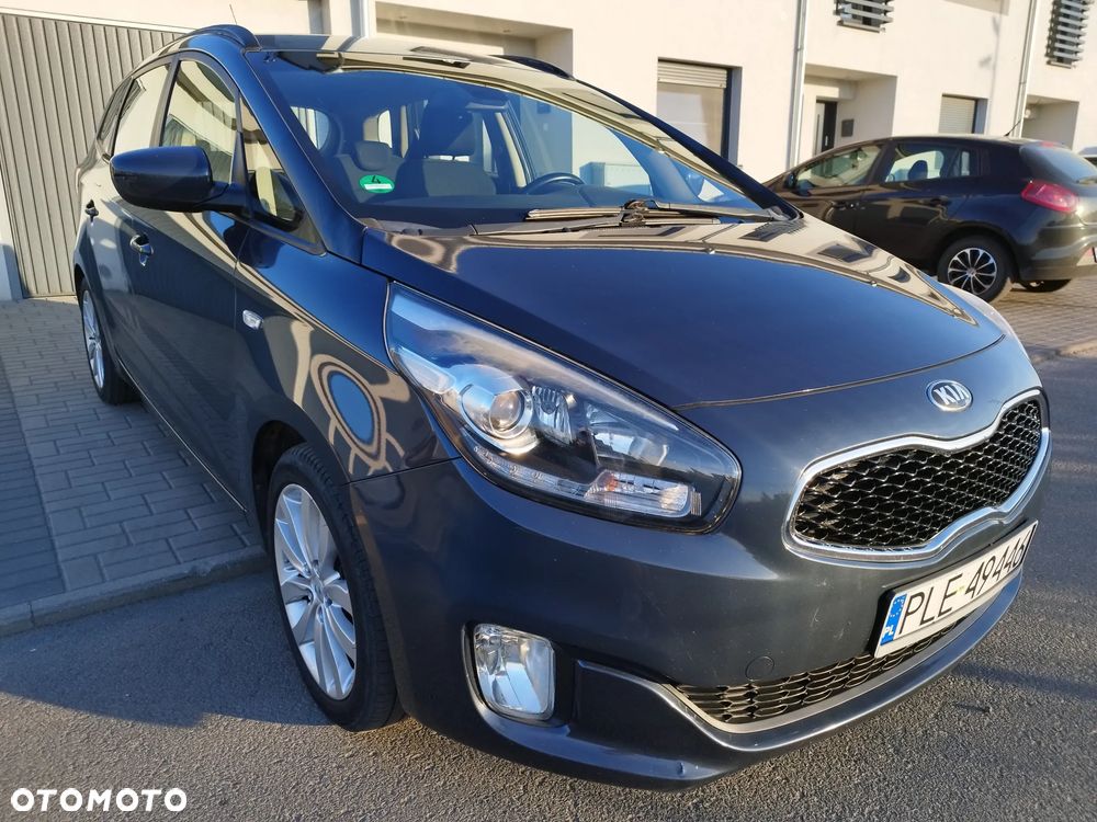 Kia Carens 1.6 GDI M - 3