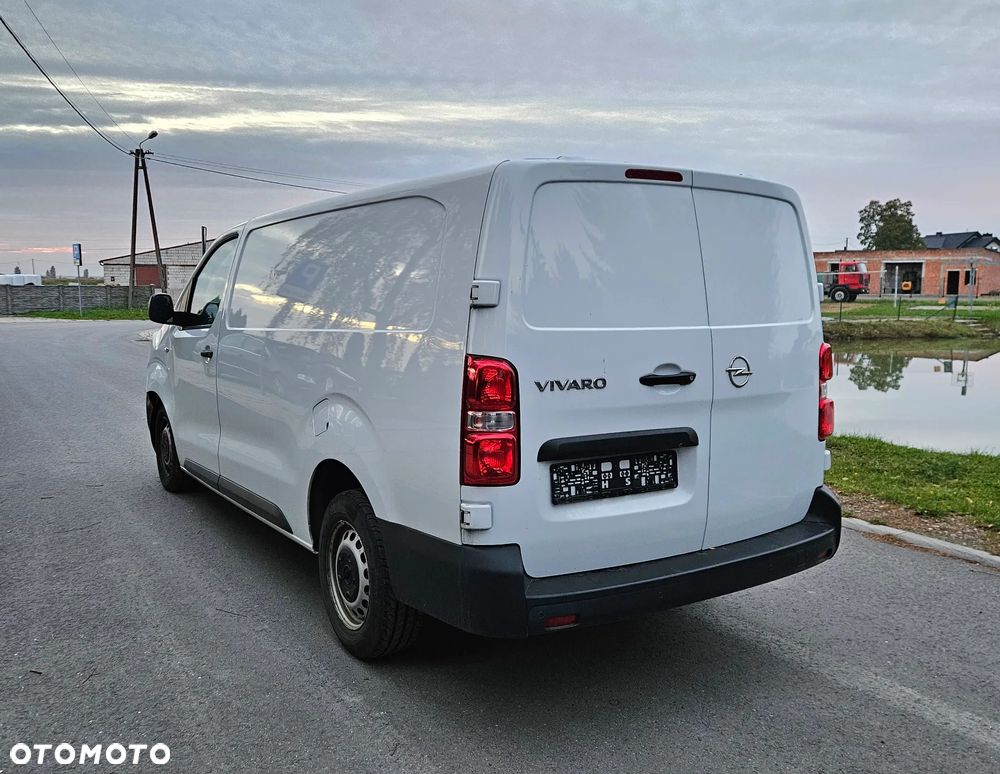Opel Vivaro - 11