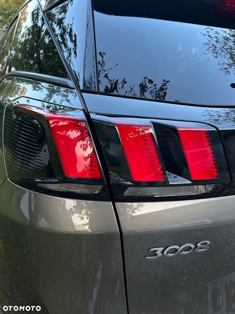 Peugeot 3008 BlueHDi 130 Stop & Start EAT8 Allure - 31