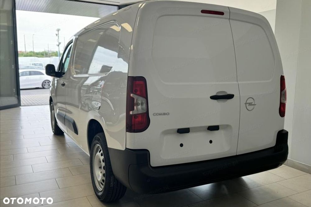 Opel Combo Van Cargo XL L2H1 1.5 100KM - 6