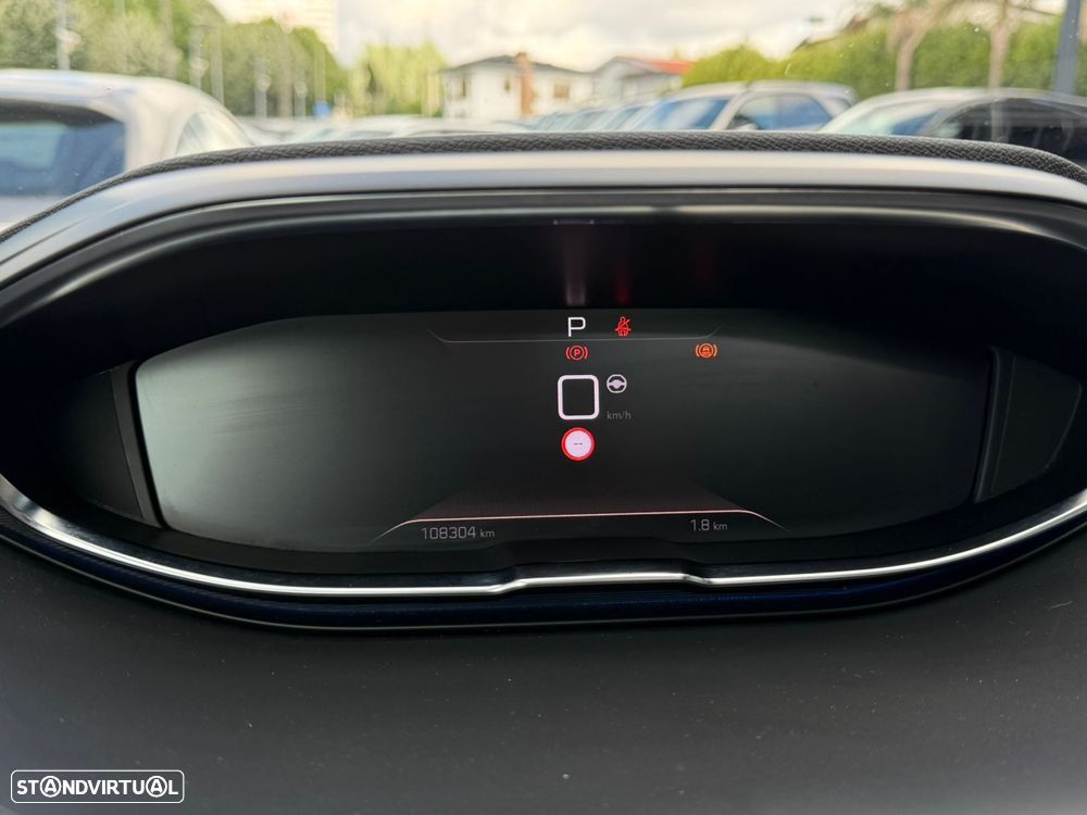 Peugeot 3008 1.5 BlueHDi GT EAT8 - 36