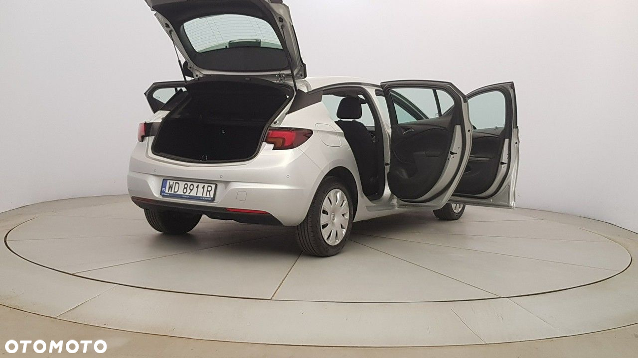 Opel Astra - 12