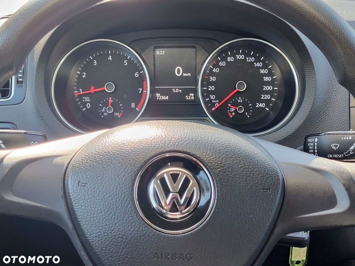 Volkswagen Polo - 19