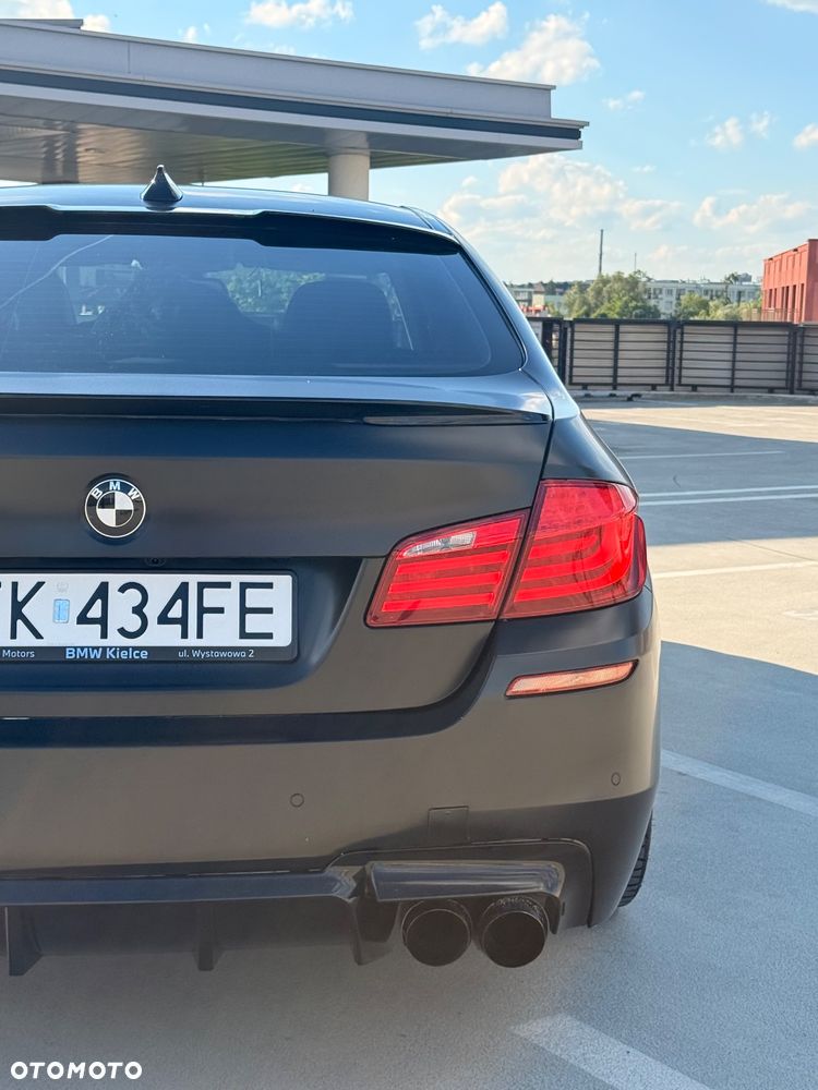 BMW Seria 5 523i - 16