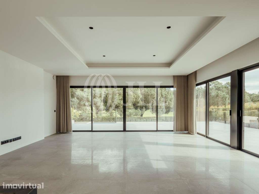 Moradia T4 com jardim e piscina Vilamoura Algarve - Grande imagem: 4/53