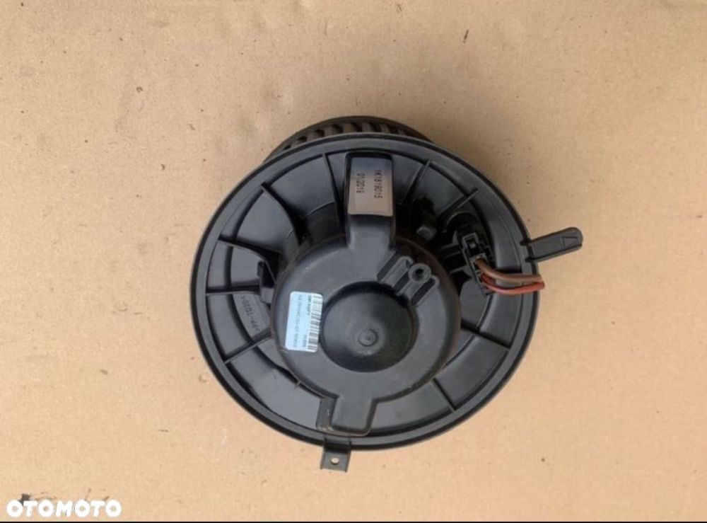 1K1819015 dmuchawa wentylator nawiewu skoda octavia 2 II lift - 2