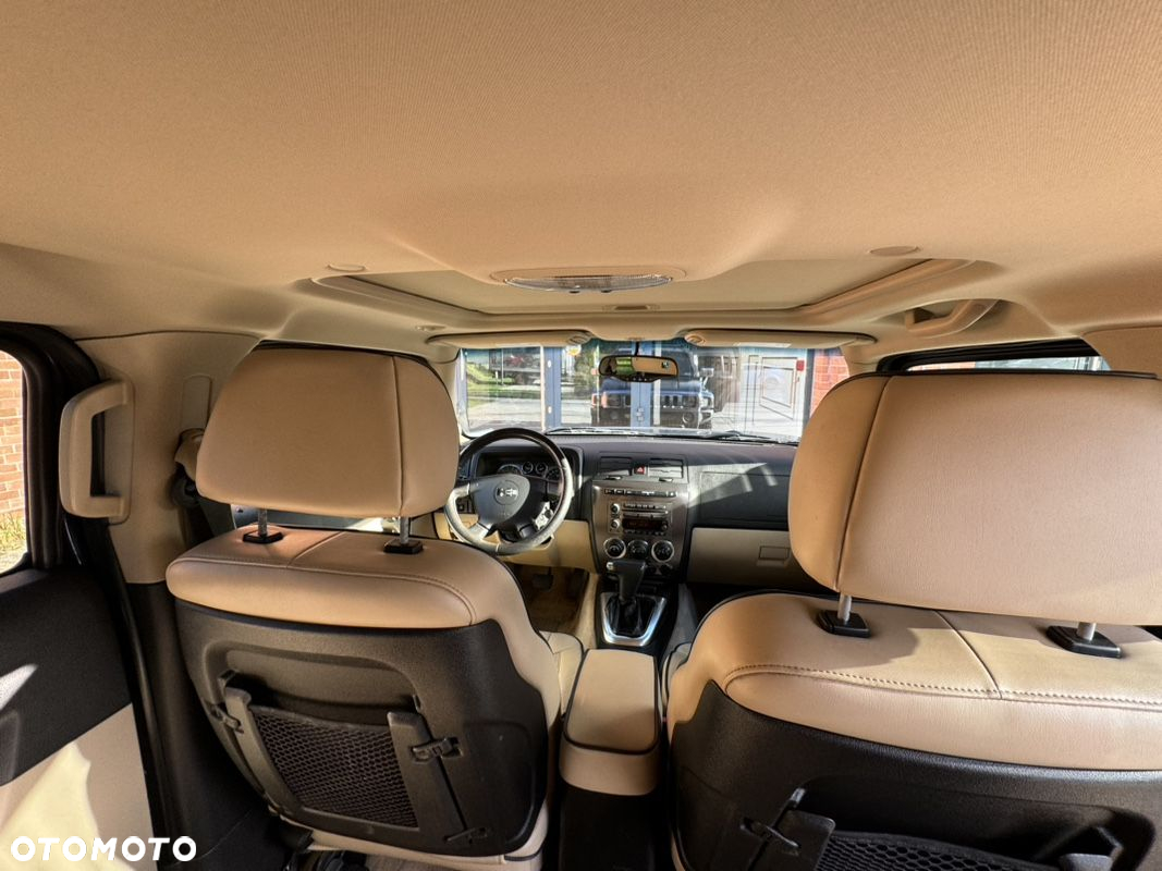 Hummer H3 Luxury - 2