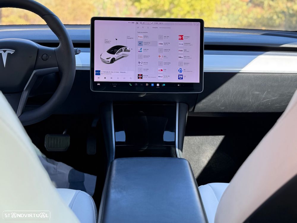 Tesla Model 3 Standard RWD Plus - 4