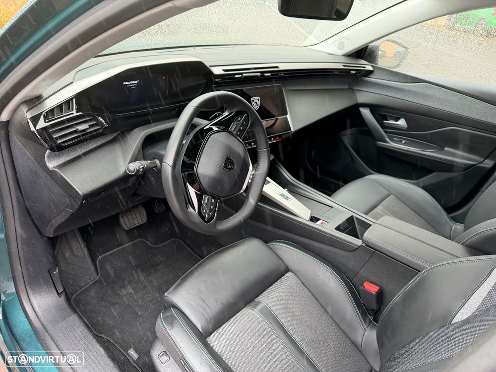 Peugeot 308 SW BlueHDi 130 EAT8 Allure - 32