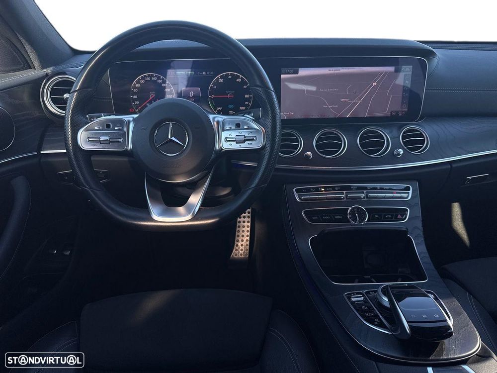 Mercedes-Benz E 300 - 12