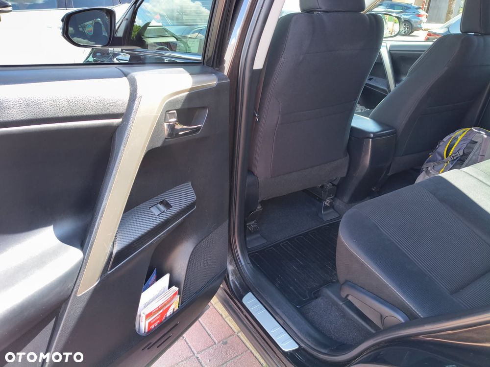 Toyota RAV4 2.0 D-4D Premium - 5