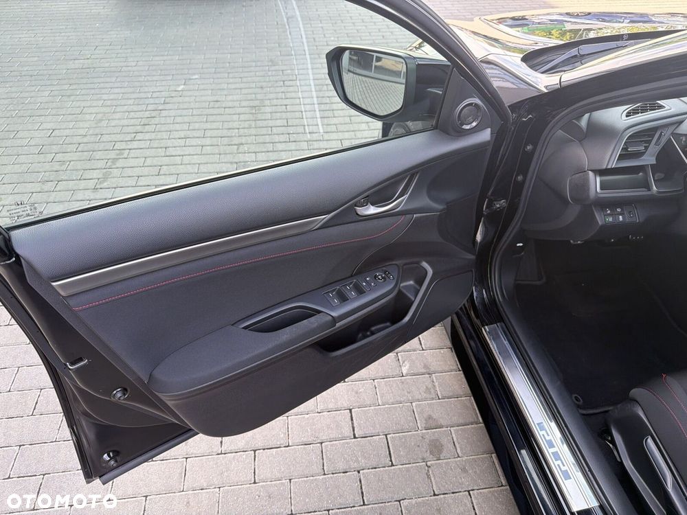 Honda Civic 1.0 T Comfort Sport Line - 11