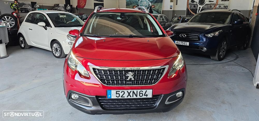 Peugeot 2008 1.5 BlueHDi Signature - 6
