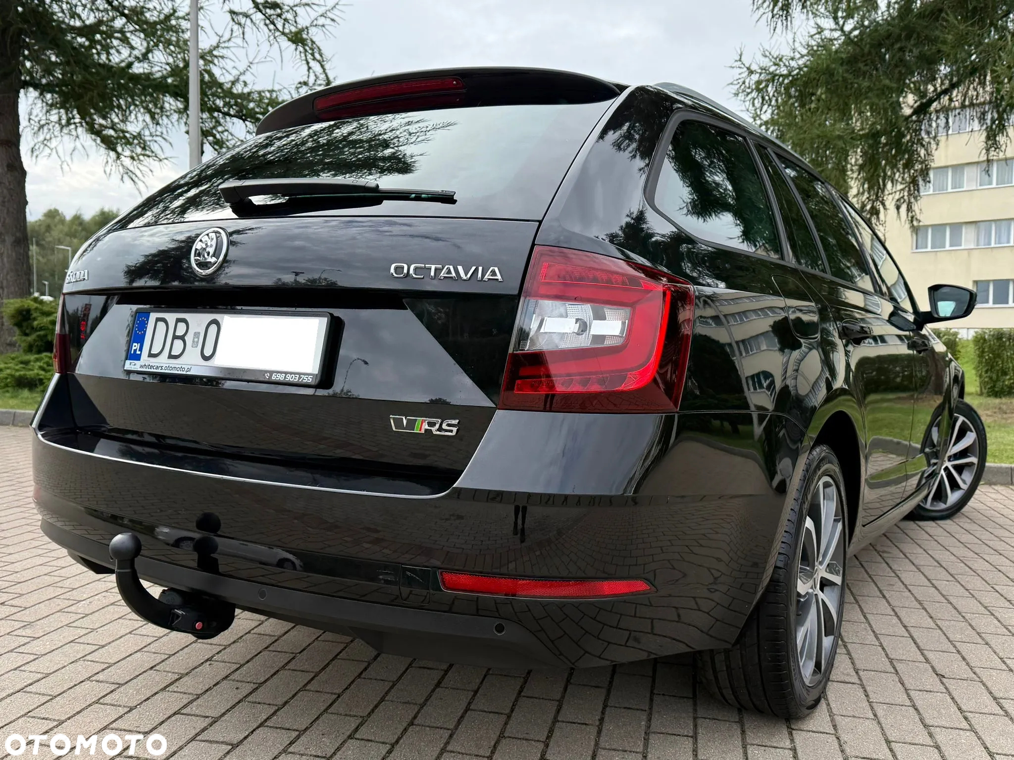 Skoda Octavia Combi 2.0 TDI DSG Exclusive - 28