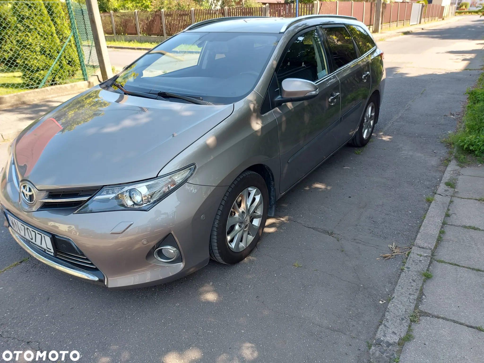 Toyota Auris 1.6 Prestige - 3