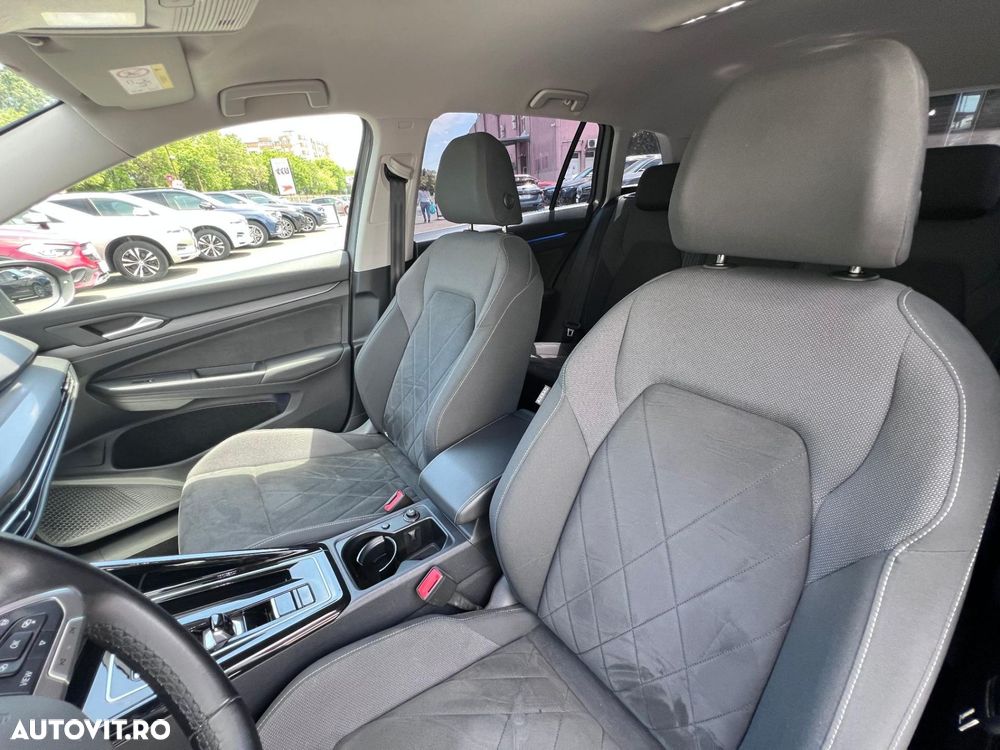 Volkswagen Golf 1.5 eTSI MHEV 130CP DSG Style - 15